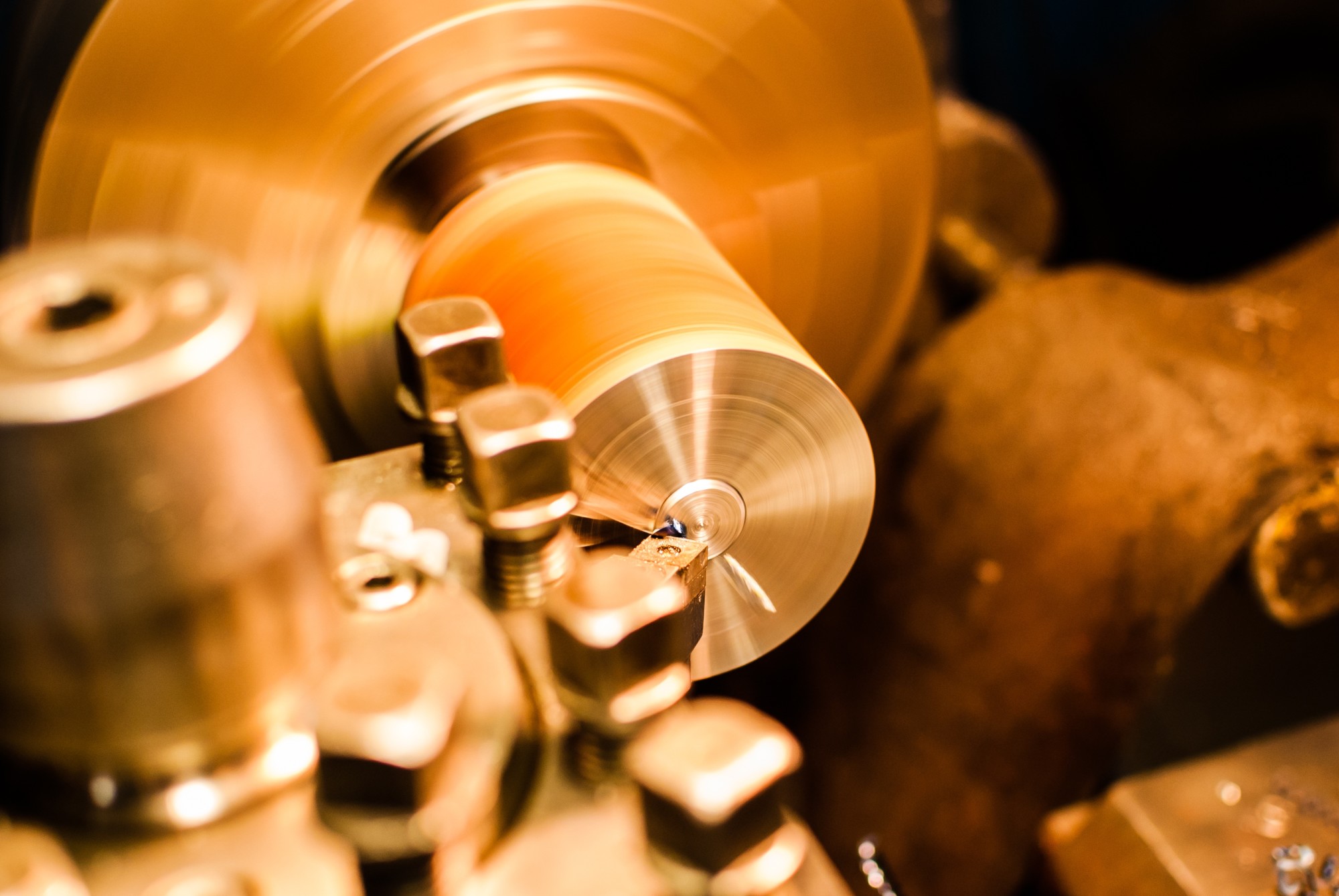 What Is a Lathe and How Does It Work